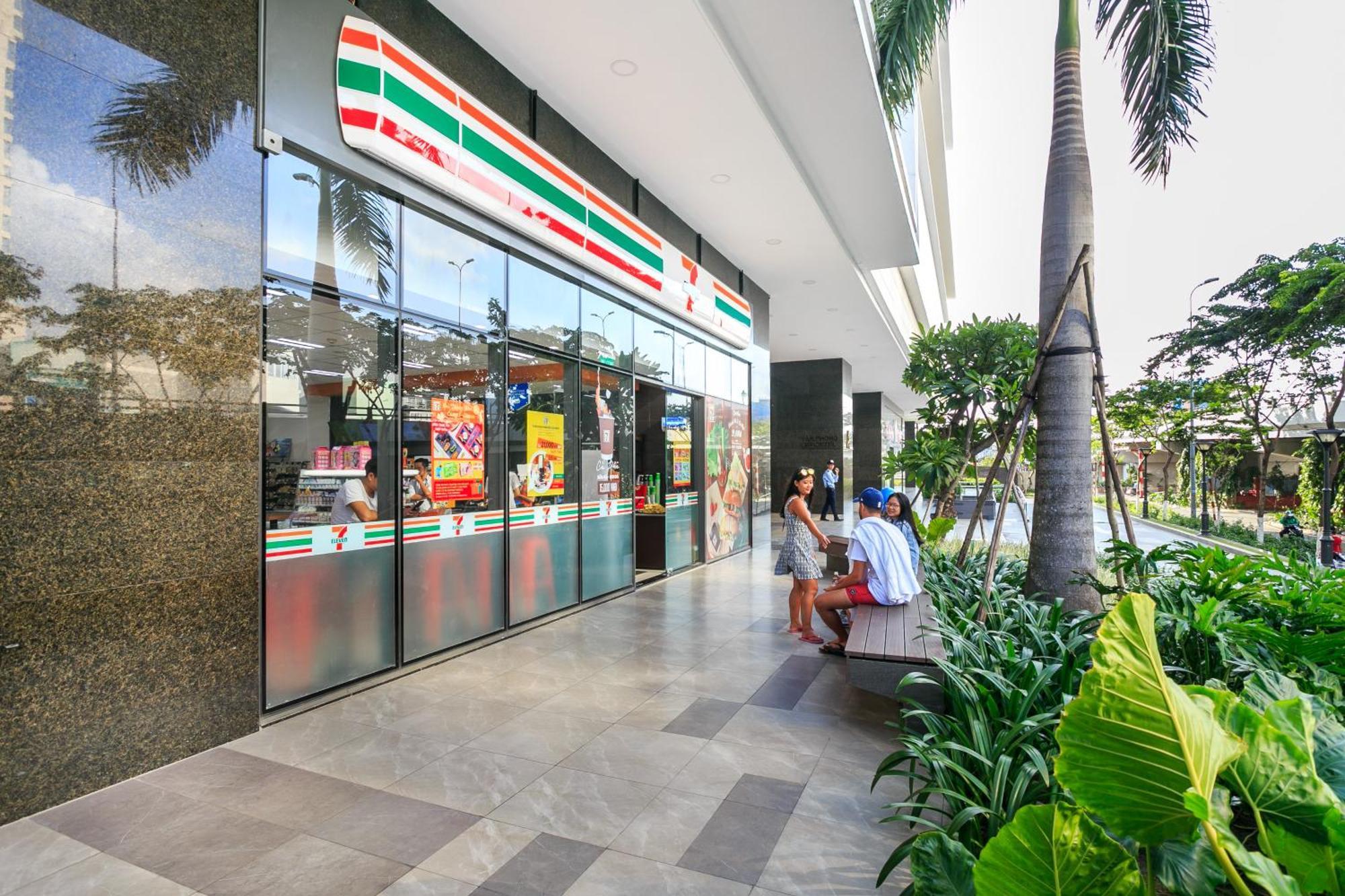 Căn hộ Business District Rivergate - Free Pickup & Pool TP. Hồ Chí Minh