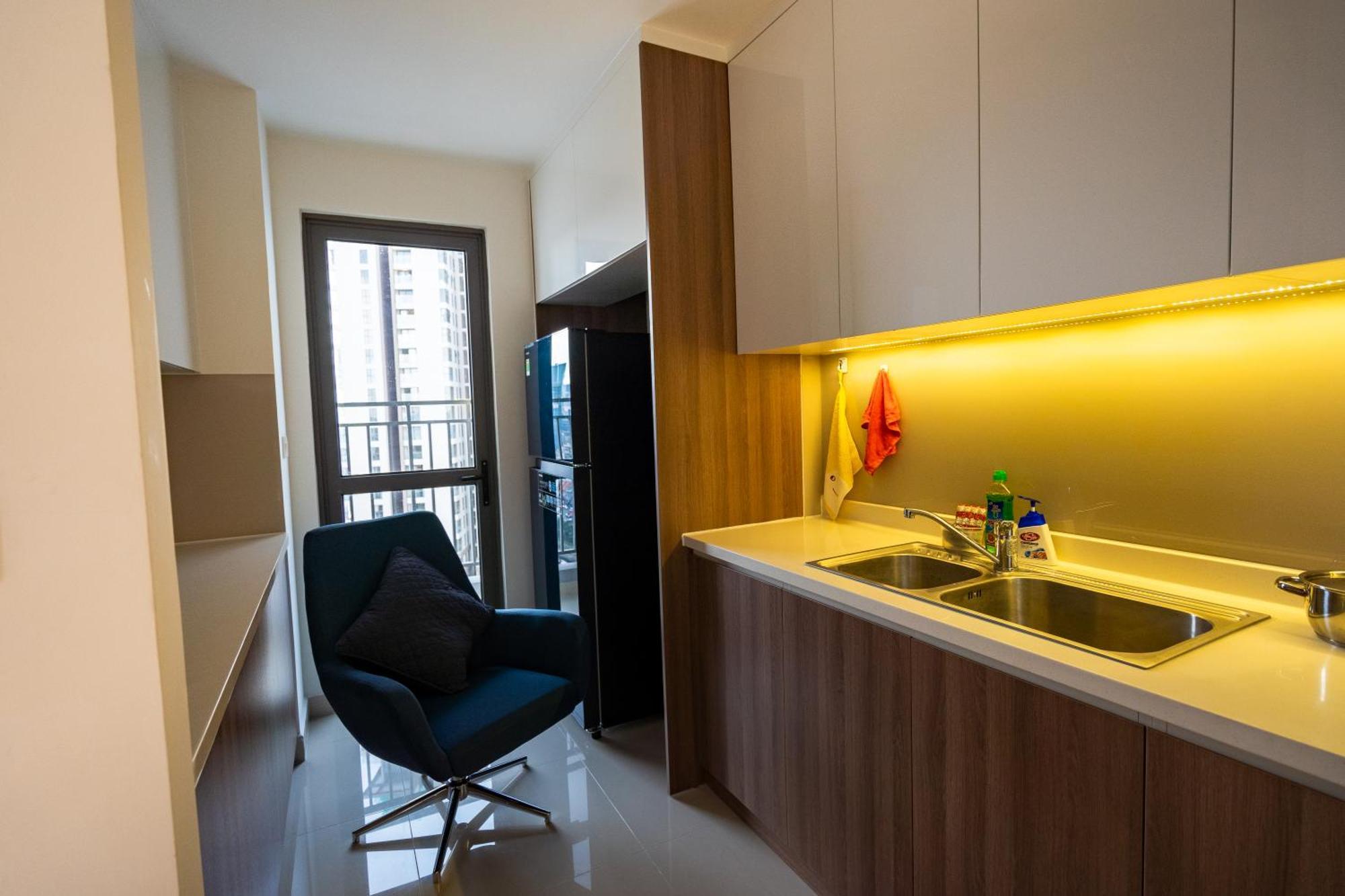 Business District Rivergate - Free Pickup & Pool Căn hộ