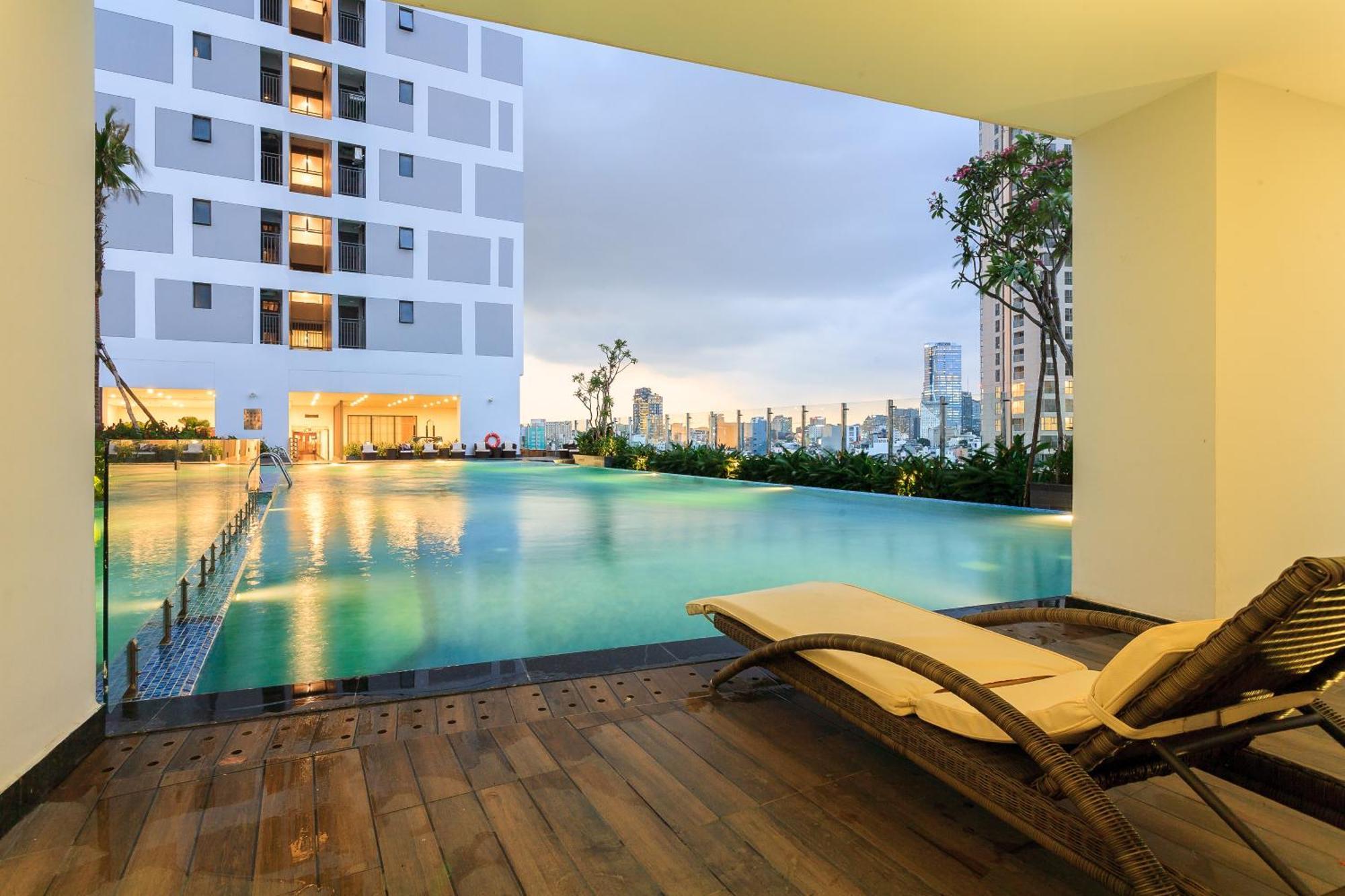 Business District Rivergate - Free Pickup & Pool Căn hộ TP. Hồ Chí Minh